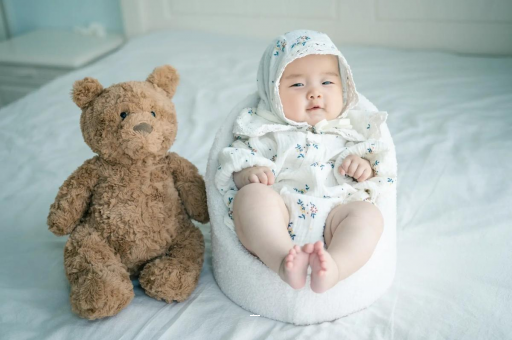 淮安宝宝挠耳朵是怎么回事 淮安宝宝挠耳朵是怎么回事